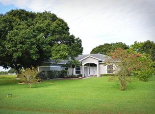 1003 111th St E, Bradenton, FL 34212