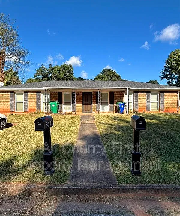 801 Sheppard Way #B