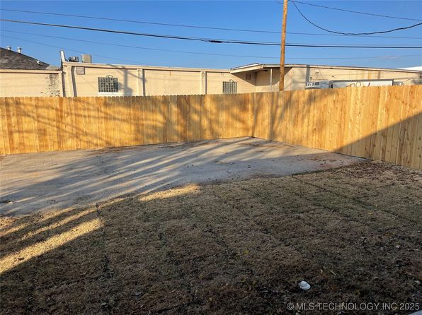 tulsa-oklahoma-458404124 picture