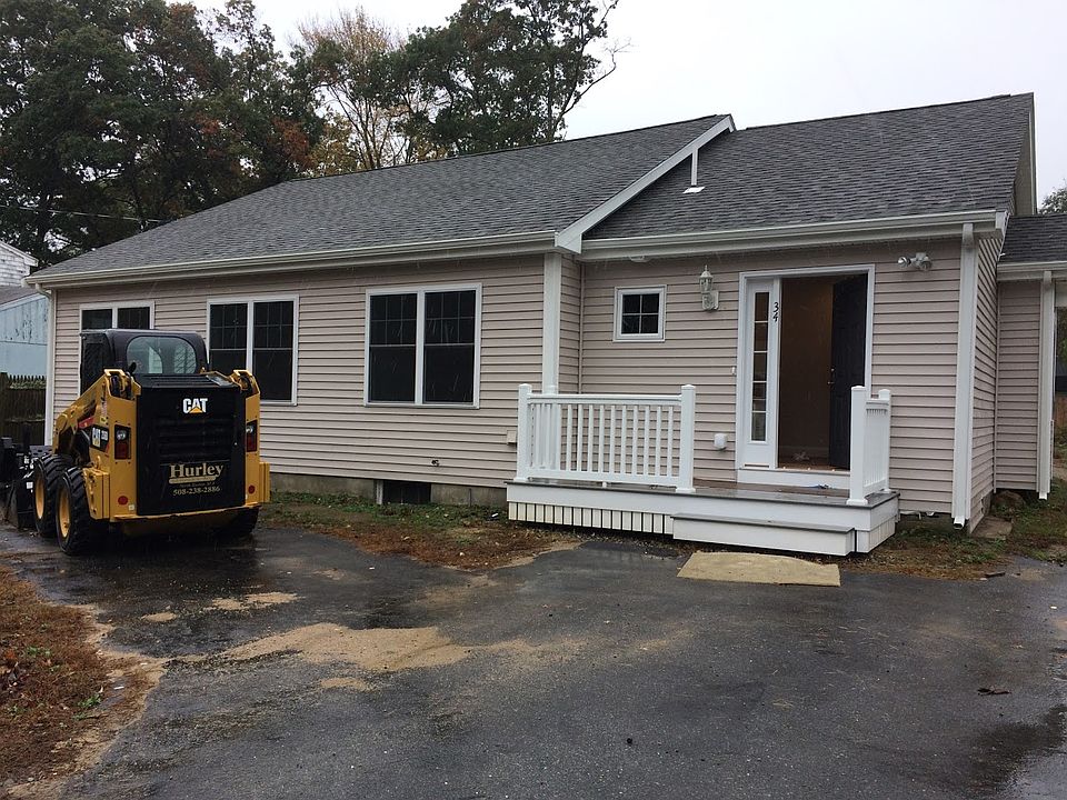 1st image of 34 Dailey Ave