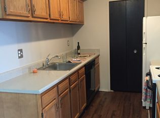 34766 W 8 Mile Rd APT 49, Farmington Hills, MI 48335