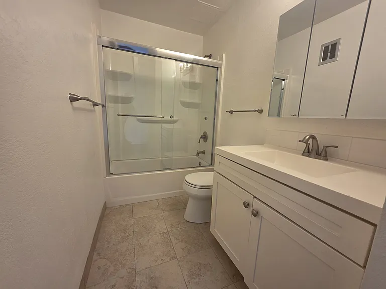 350 Esplanade Ave #4 — Photo 5