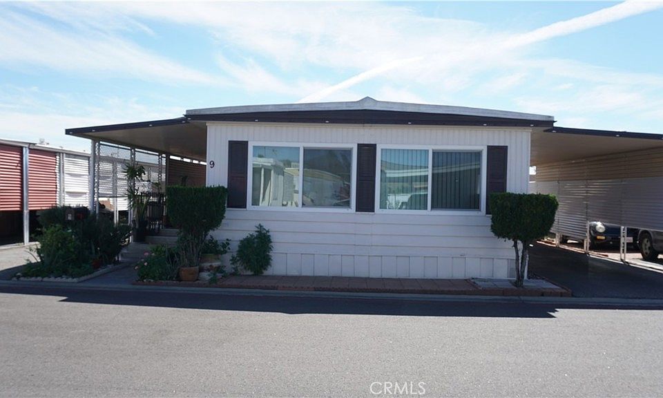 1st image of 1166 S Riverside Ave Space 9