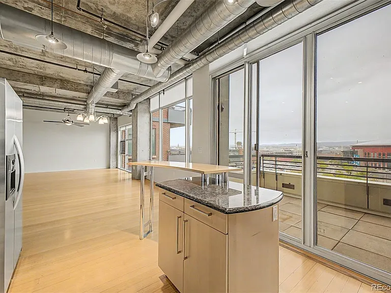 1401 Wewatta St #908 — Photo 17