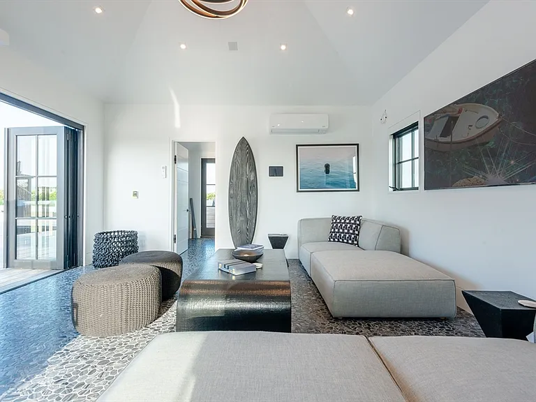 30 Devon The Vis #THE DIPS — Photo 3