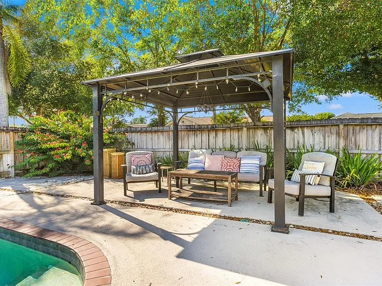 6701 Leeward Isle Way — Photo 24