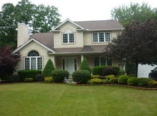 5757 Heritage Ave, Madison, OH 44057