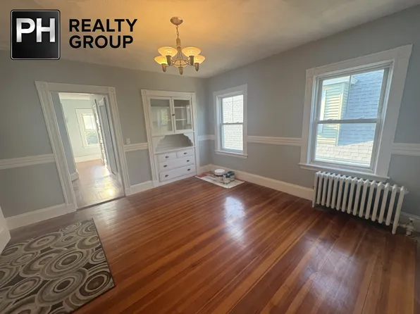 73 Marlboro St #3, Belmont, MA 02478
