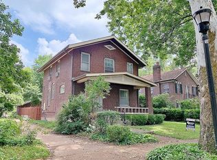 338 Melville Ave, Saint Louis, MO 63130