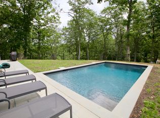 9 Fox Hollow Rd, Shelter Island, NY 11964