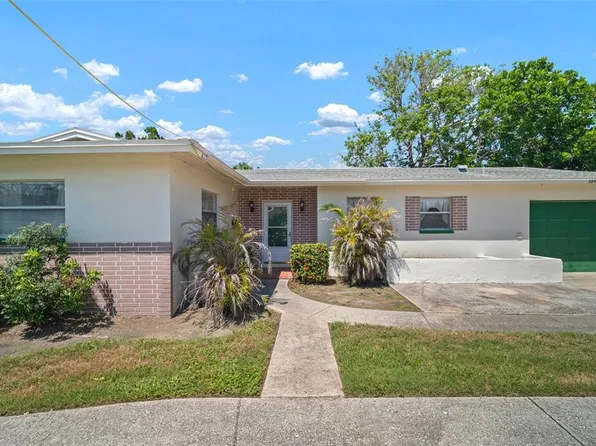 2502 Tropical Shores Dr SE, Saint Petersburg, FL 33705
