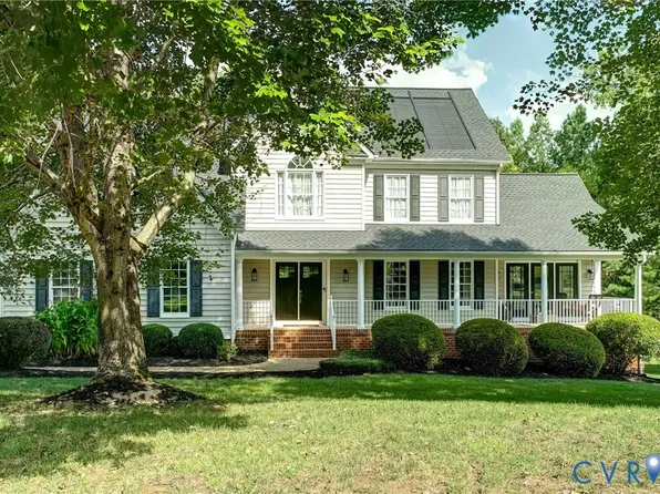 15618 Fox Cove Cir, Moseley, VA 23120