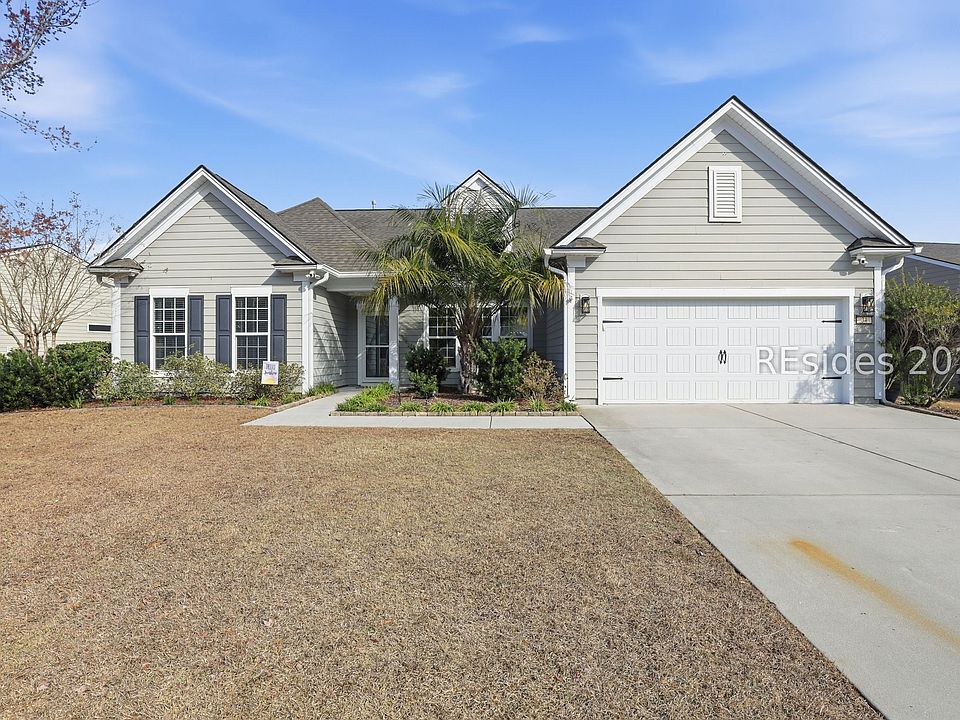 1st image of 34 Rosewood Ln
