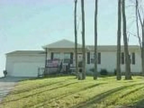 17932 Gauche Rd, Williamsburg, OH 45176