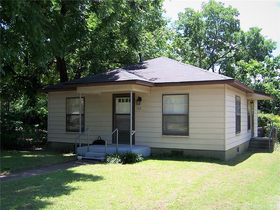 1st image of 722 W Hanna St