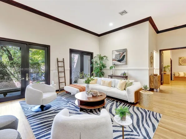 2390 SW 29th Way, Fort Lauderdale, FL 33312