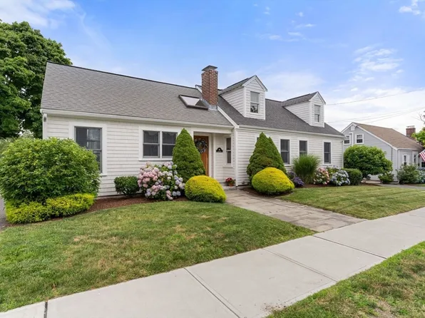 46 Lansdowne St, Quincy, MA 02171