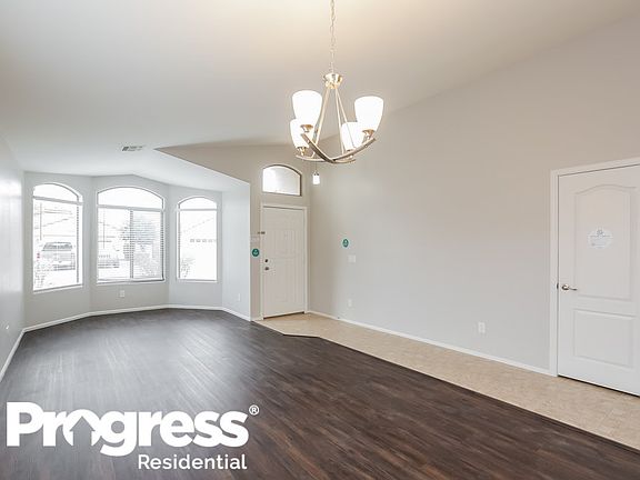 5th image of 4444 E Longhorn St