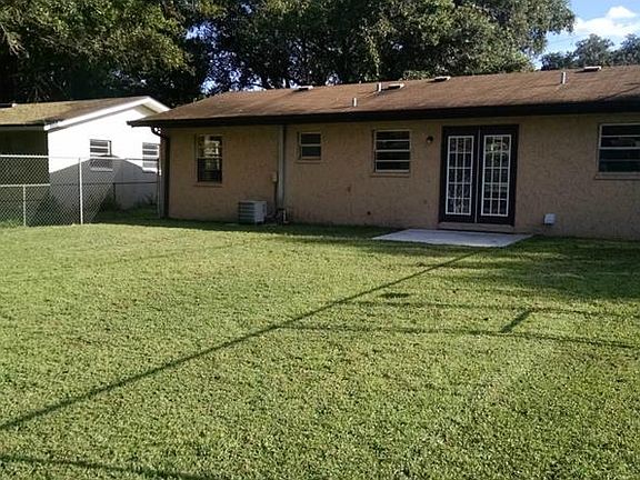 2nd image of 2802 Mineola Dr