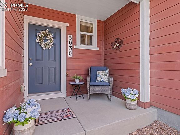3rd image of 5030 Mountain Vista Hts