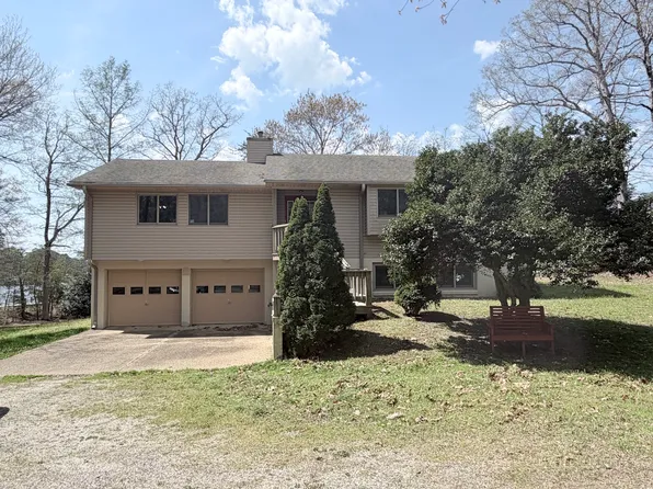 2775 Shell Rd, Gloucester, VA 23061