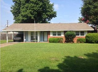 202 Henry St, Wetumpka, AL 36092