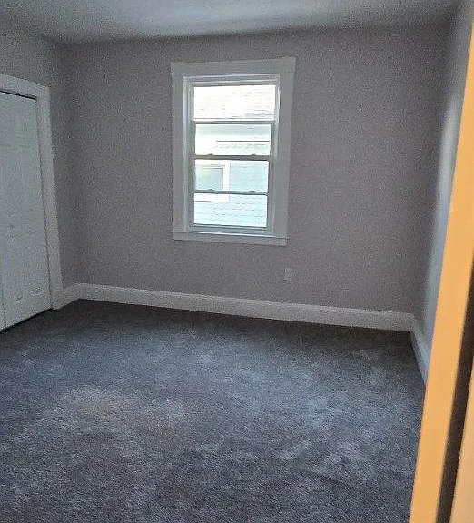 37-39 W Raymond St — Photo 9