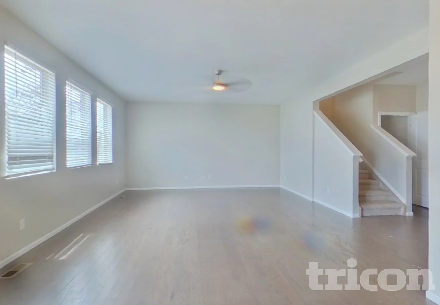26792 E Byers Ave Aurora CO — Photo 2