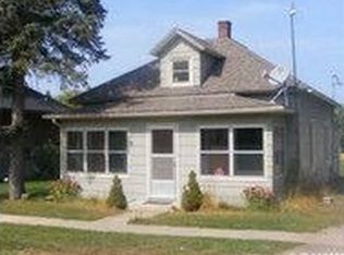 200 E Cowles St, Alma Center, WI 54611