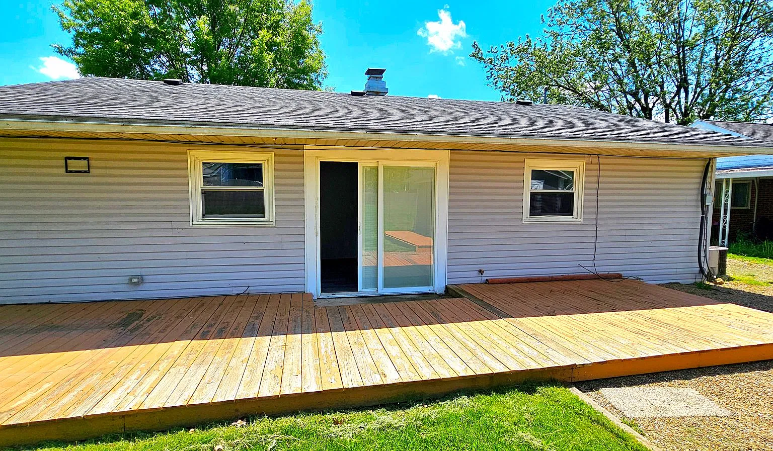 Comming Soon! -3 Bedroom House Ontario Schools W Central Air (No Metro) — Photo 4