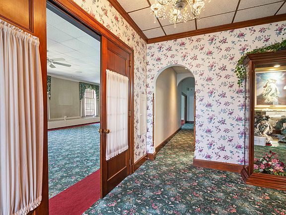 5th image of 1304 Hammond Ave