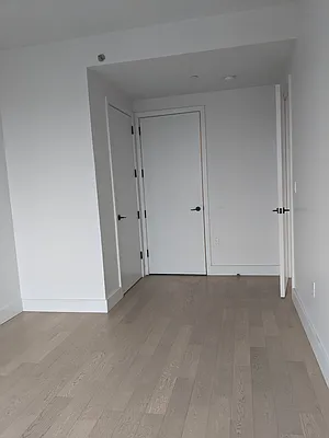 Rented by Bushburg | media 53