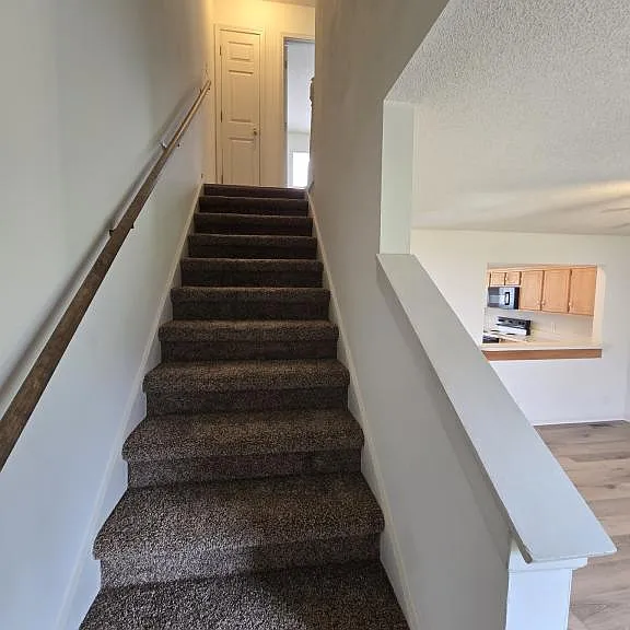 237 Stateline Rd — Photo 12