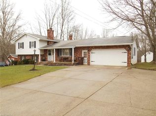 4515 Hayes Rd, Ravenna, OH 44266