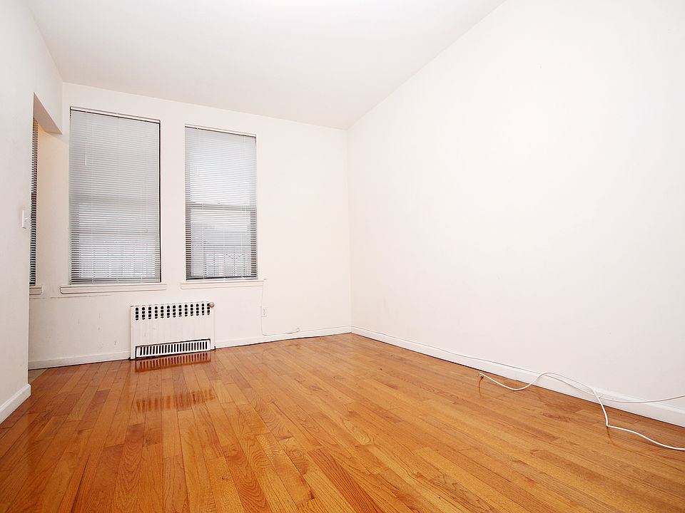 1st image of 3420 30th Ave APT 2F