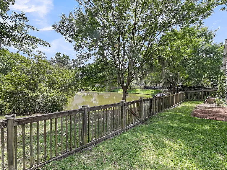 3021 Shiloh Ln — Photo 43