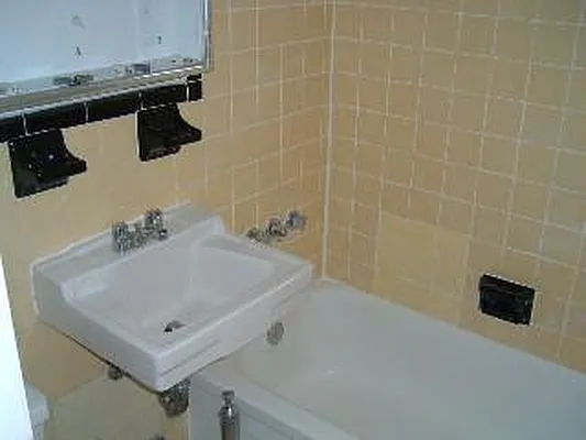 Rented by Keller Williams NYC | media 3