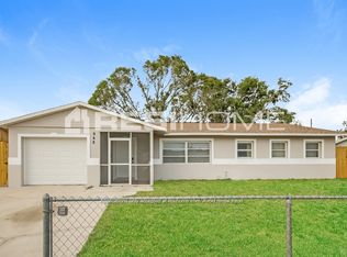 948 Jasmine St, North Fort Myers, FL 33903