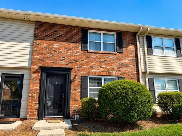 415 Parkdale Dr APT 6B, Charleston, SC 29414