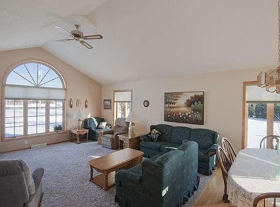 3rd image of 1725 County Road D