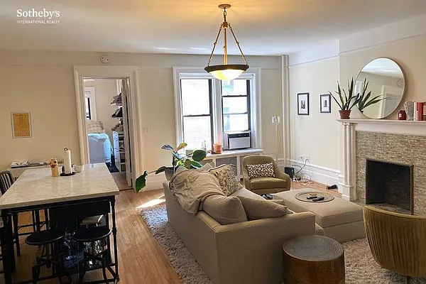 Rented by Sotheby's International Realty | media 2