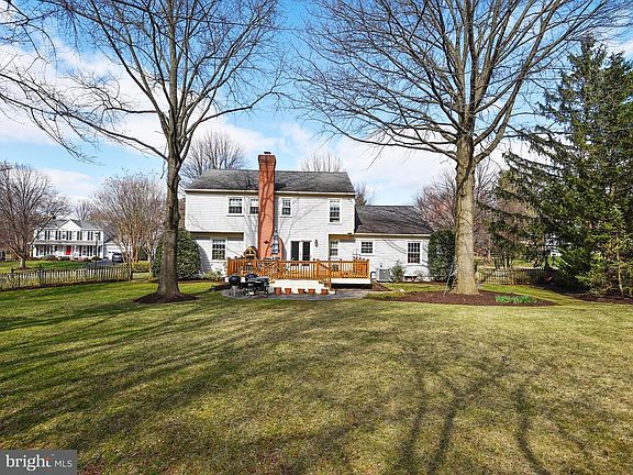 3rd image of 12620 Heritage Farm Ln