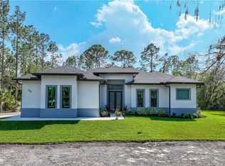 348 14th Ave NE, Naples, FL 34120