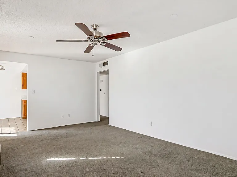 2520 San Jose Ave #4D — Photo 6