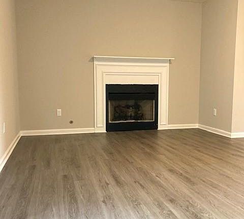 2nd image of 410 Alta Ln APT 20