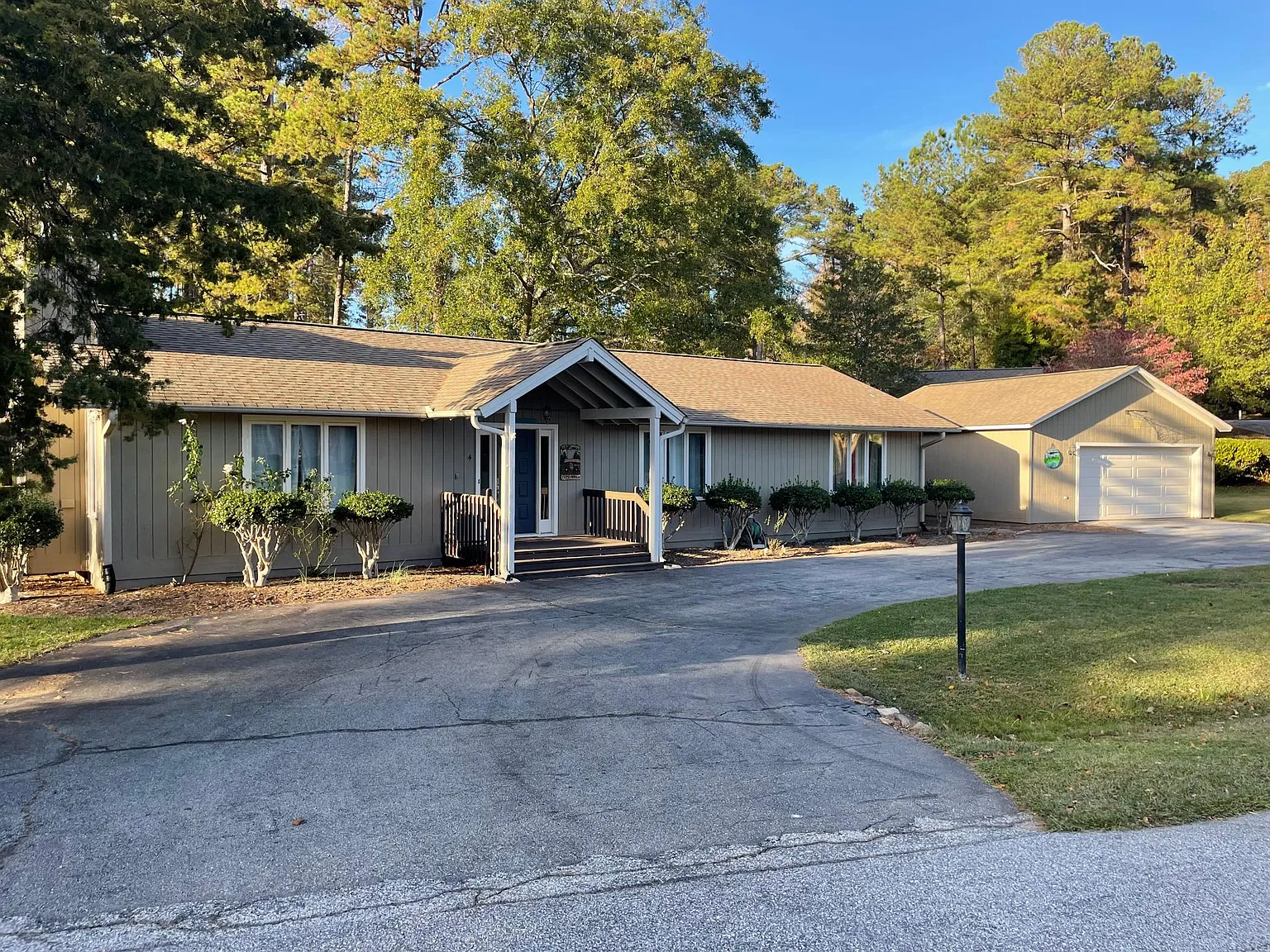 3 bed, 1612 sqft, $3,200 — Photo 1