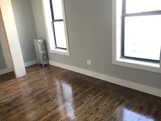 Rented by Tapiro Realty | media 6