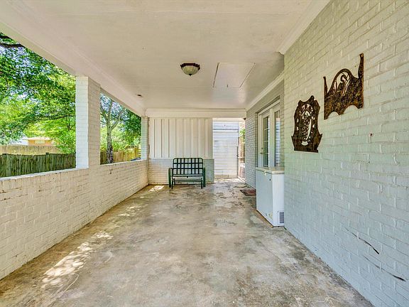 5th image of 4881 Brookwood Dr