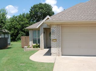 6212 W Milliken Bnd, Fayetteville, AR 72704