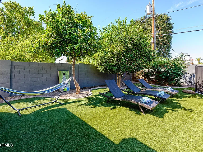 4514 N 35th Pl — Photo 32
